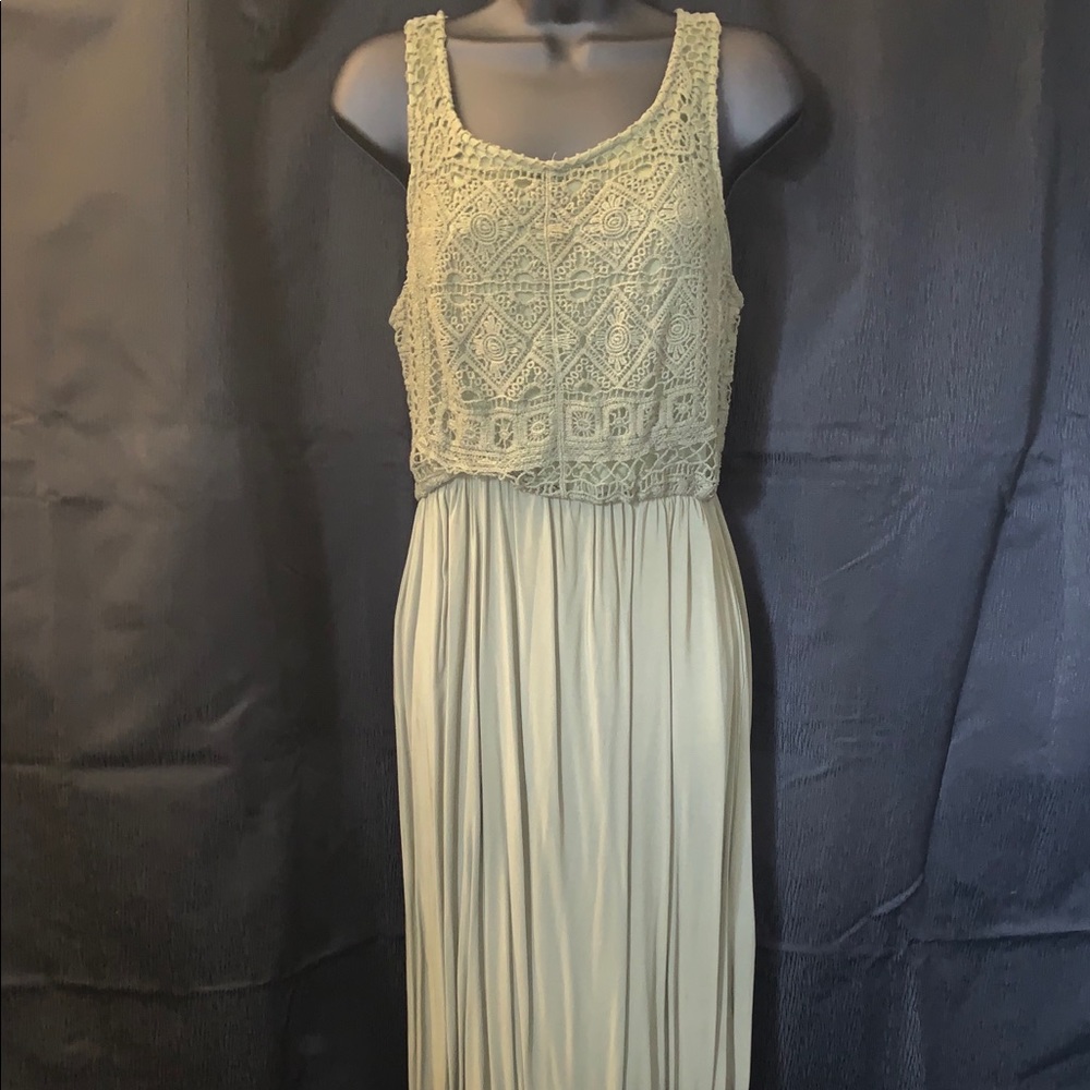 Olive green maxi dress🌸